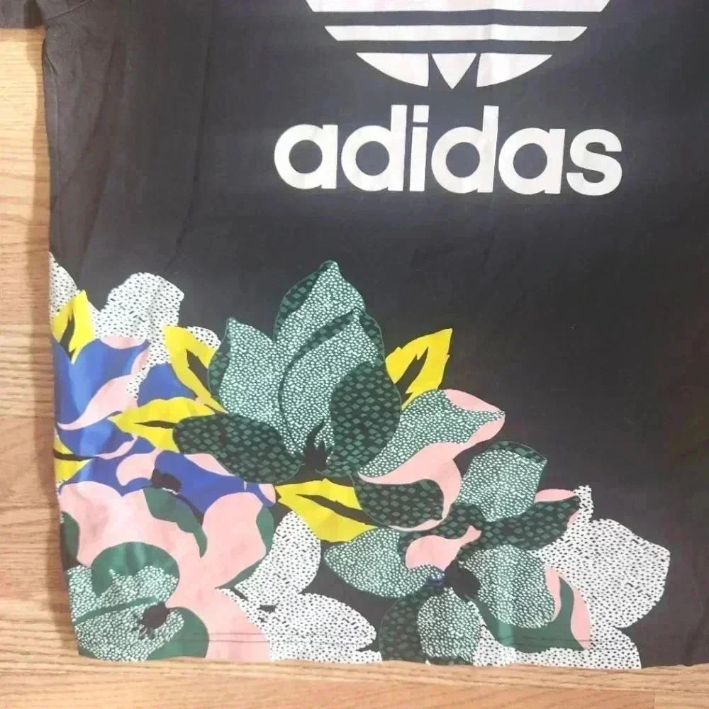 GUC Adidas x HER Studio London Floral Tee Size S - Picture 3 of 8